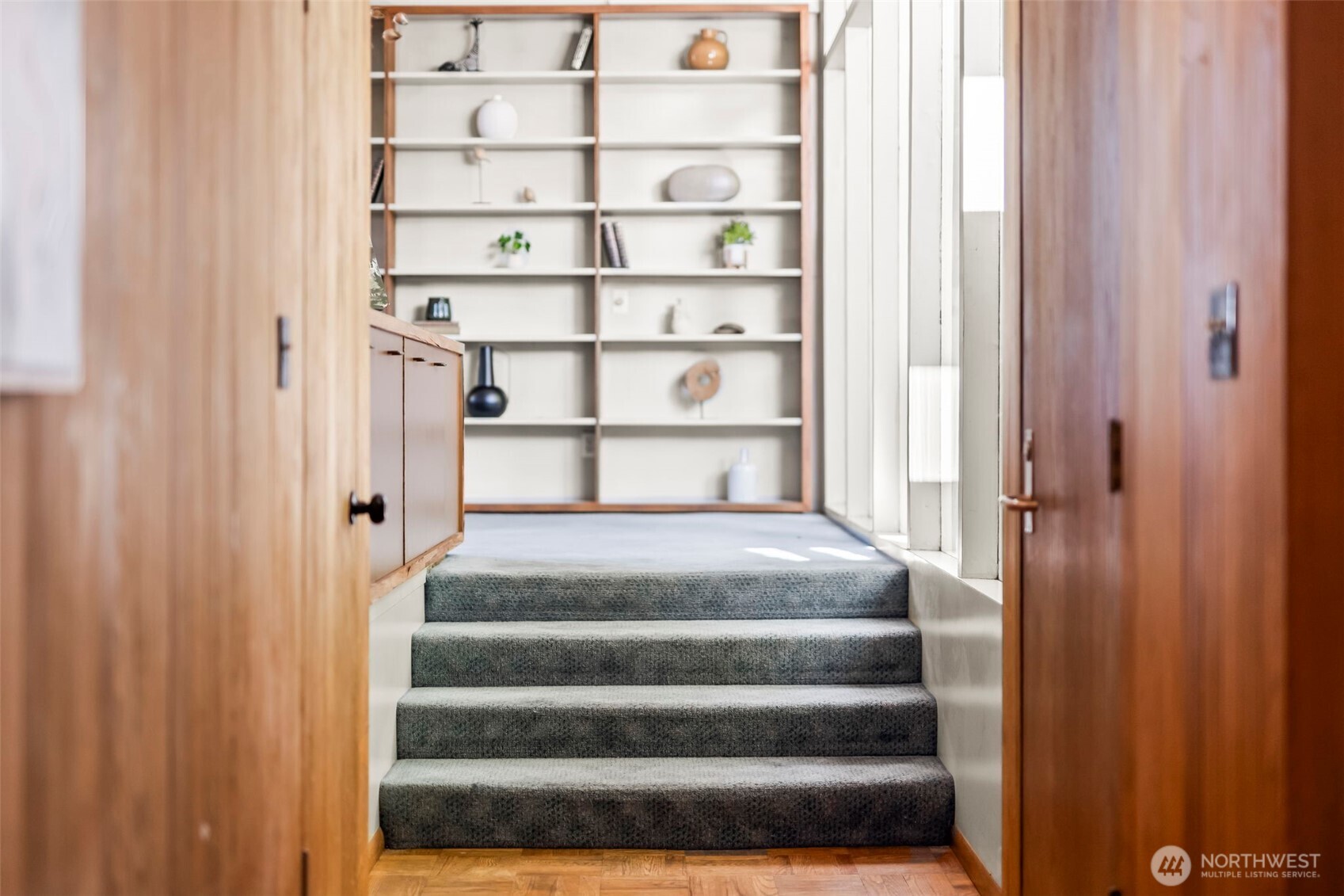 1353 E Boston Street