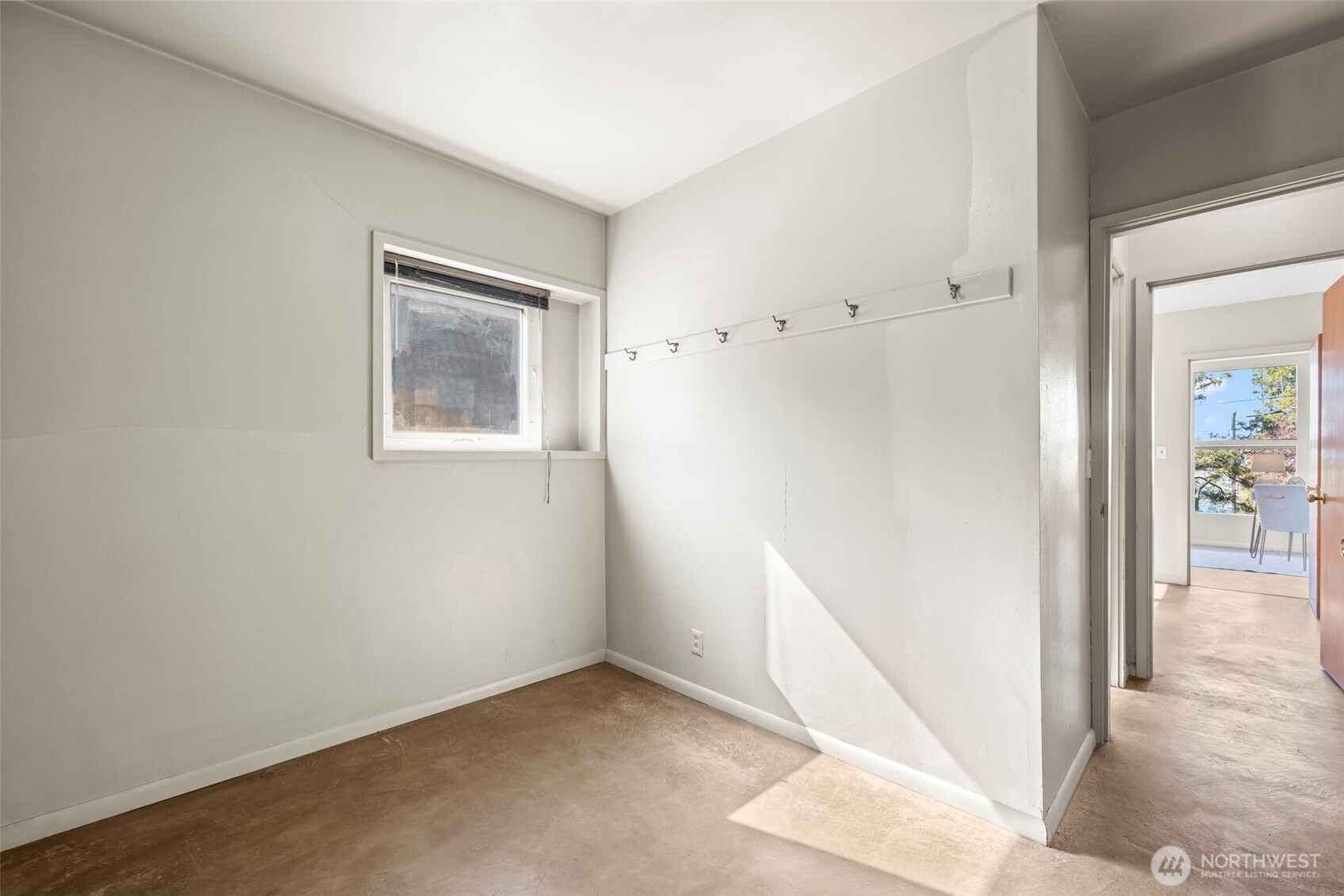 1353 E Boston Street