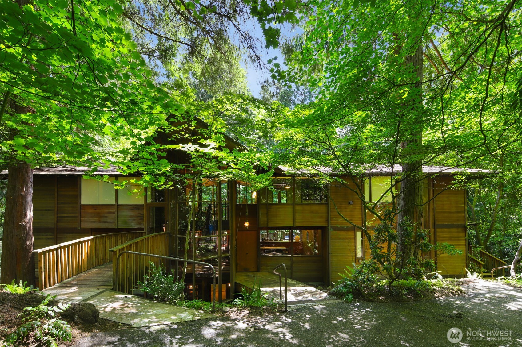 17228 10th Avenue NW