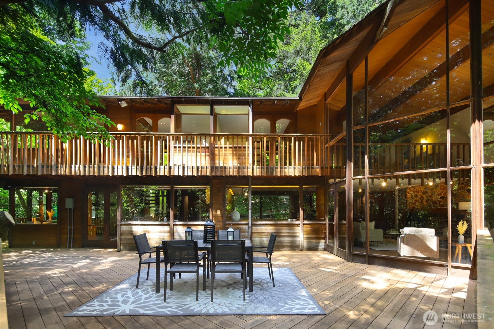 17228 10th Avenue NW