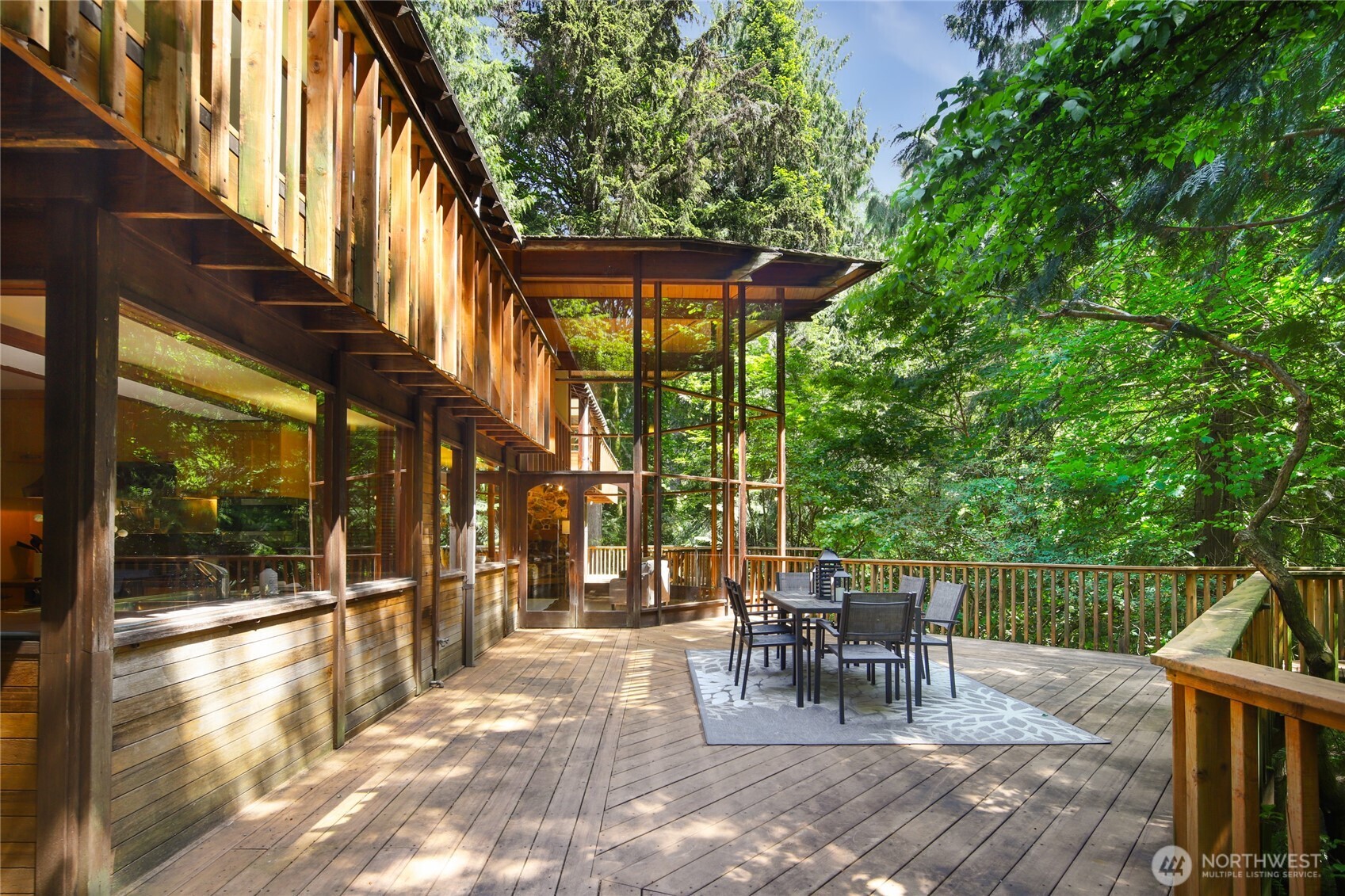 17228 10th Avenue NW