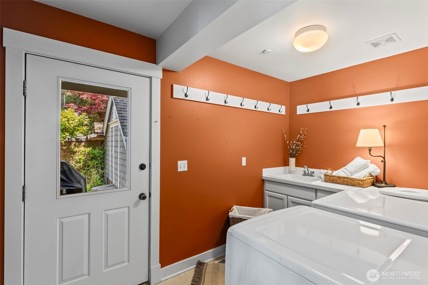 8006 Goodman Drive NW