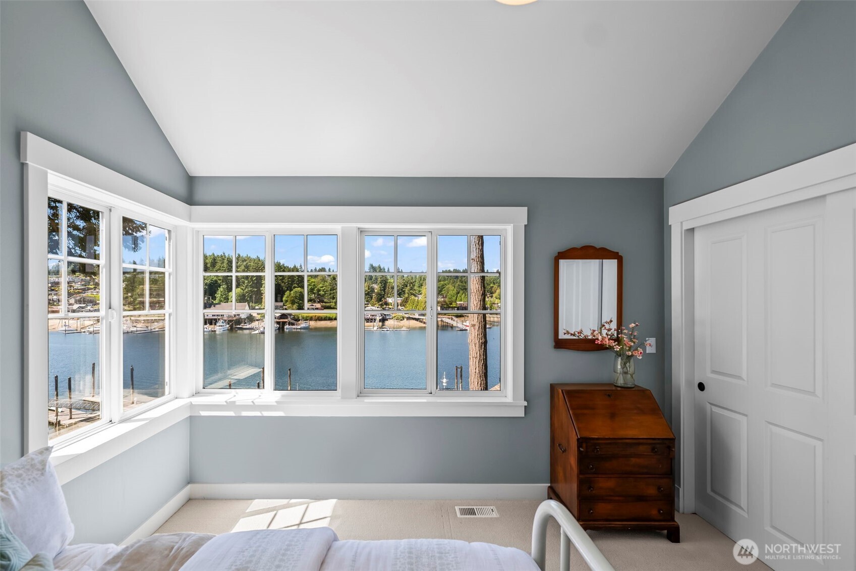 8006 Goodman Drive NW