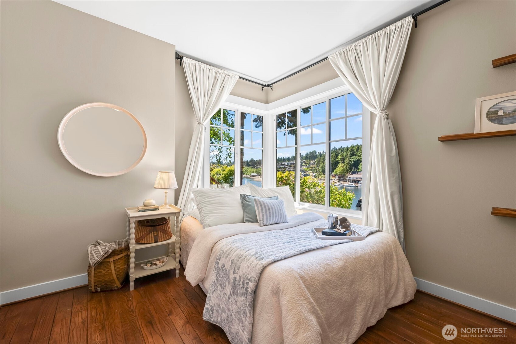 8006 Goodman Drive NW