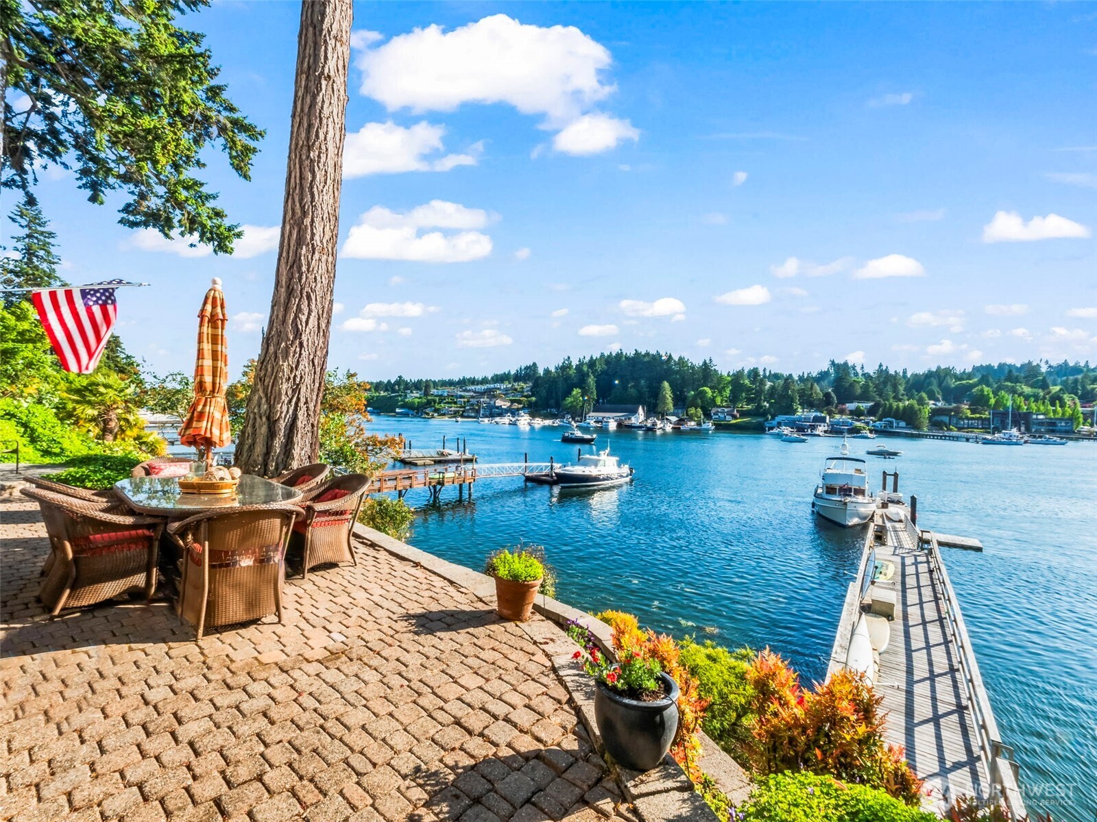 8006 Goodman Drive NW