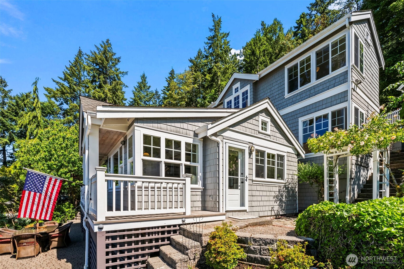 8006 Goodman Drive NW