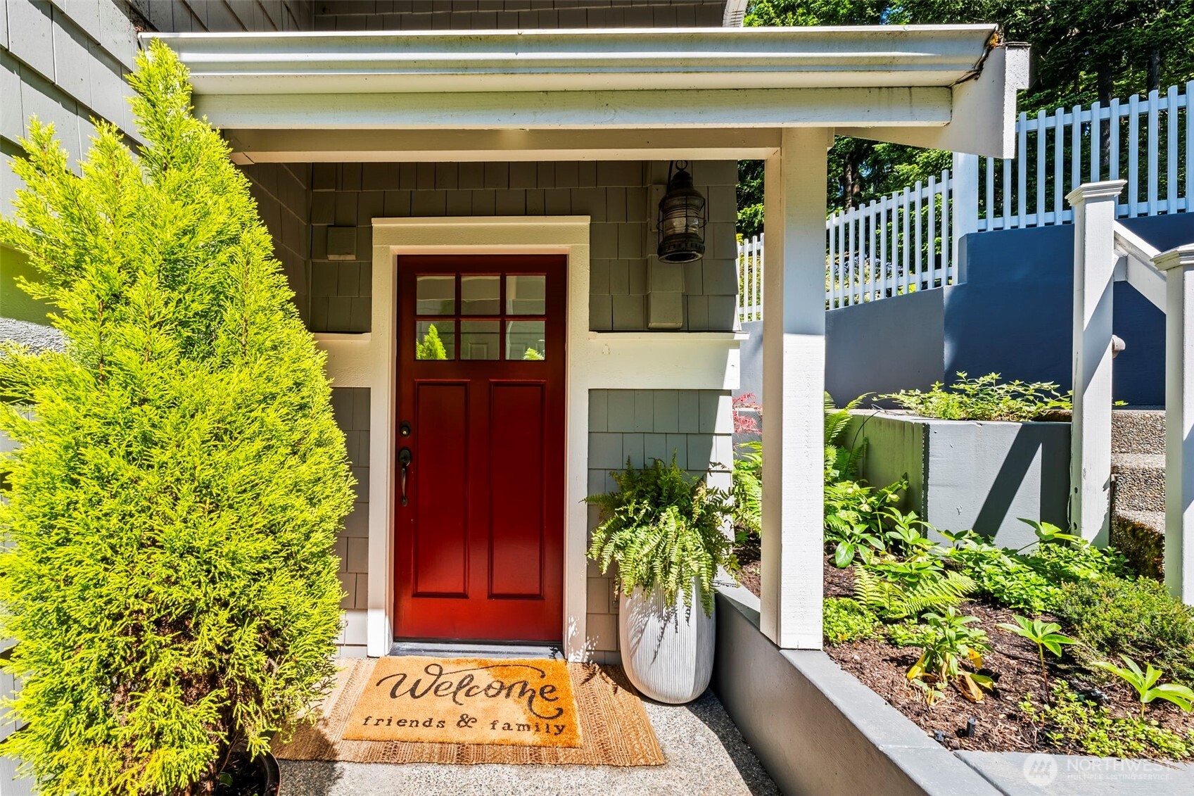 8006 Goodman Drive NW