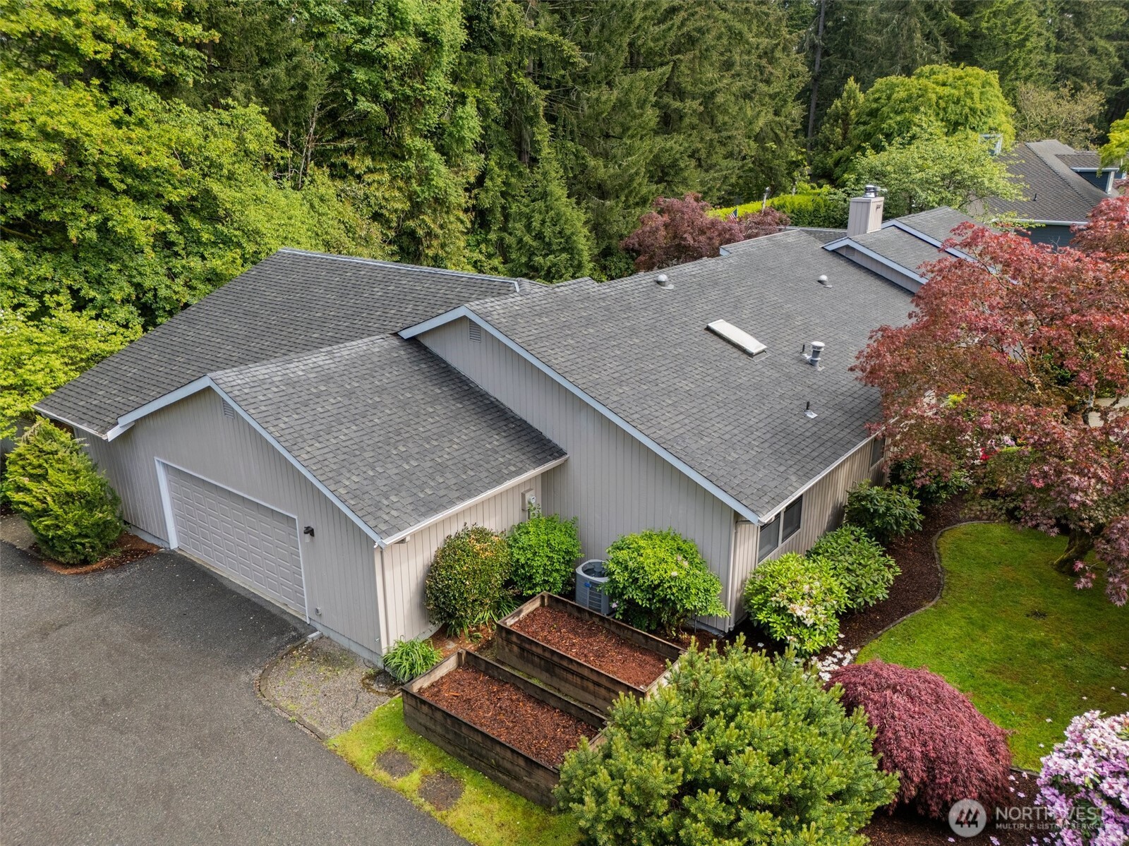 11207 Lake Steilacoom Drive SW