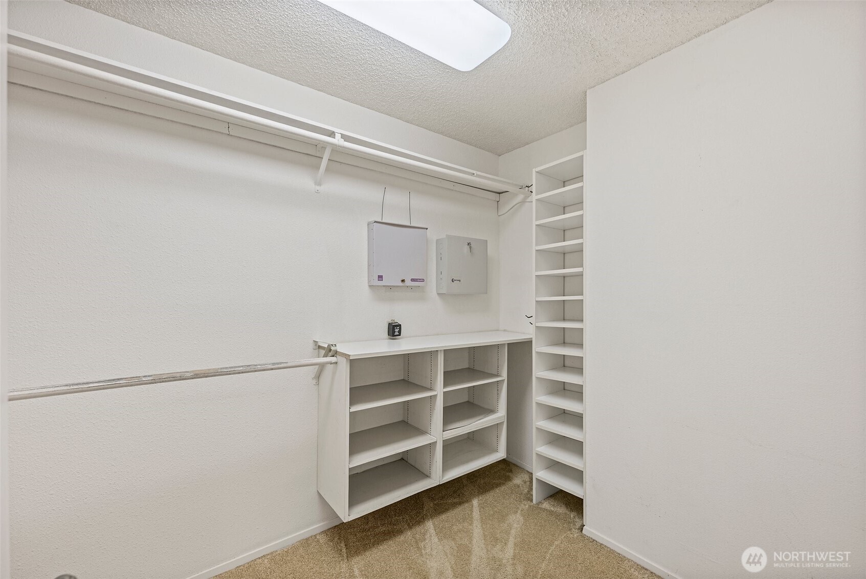 11207 Lake Steilacoom Drive SW