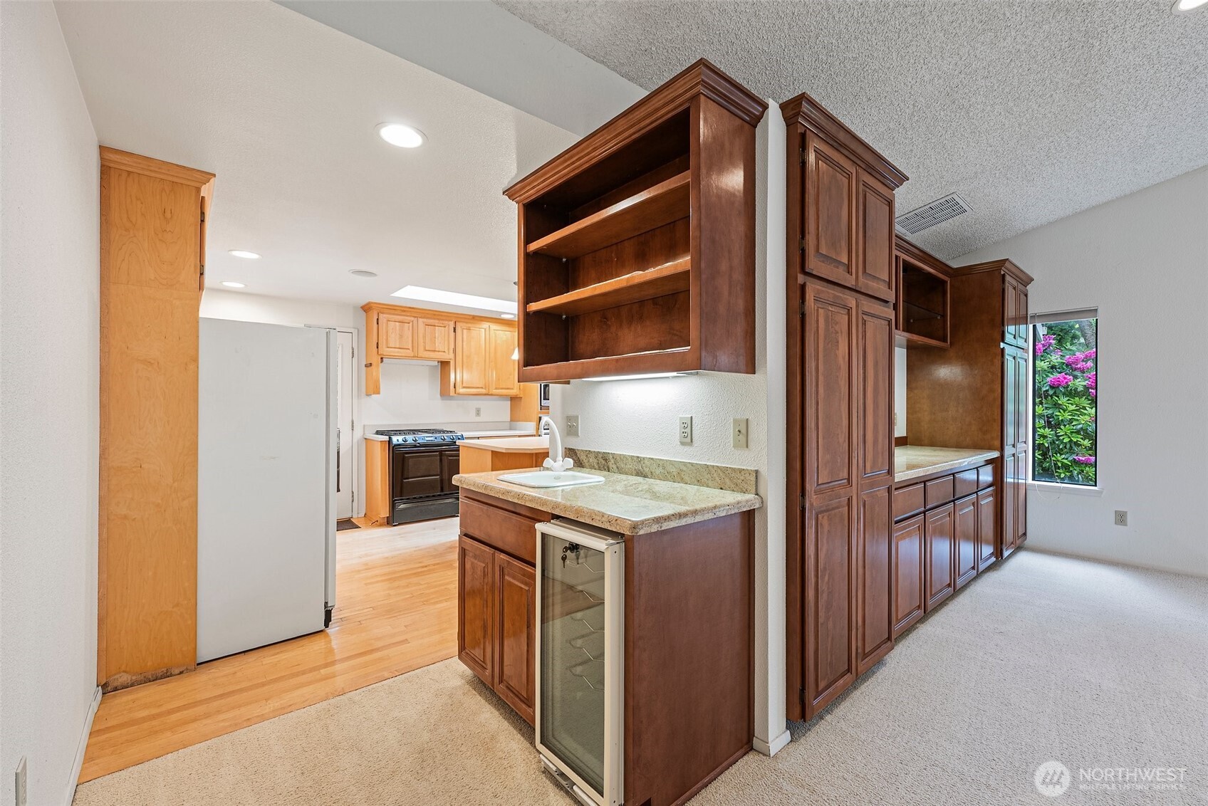 11207 Lake Steilacoom Drive SW