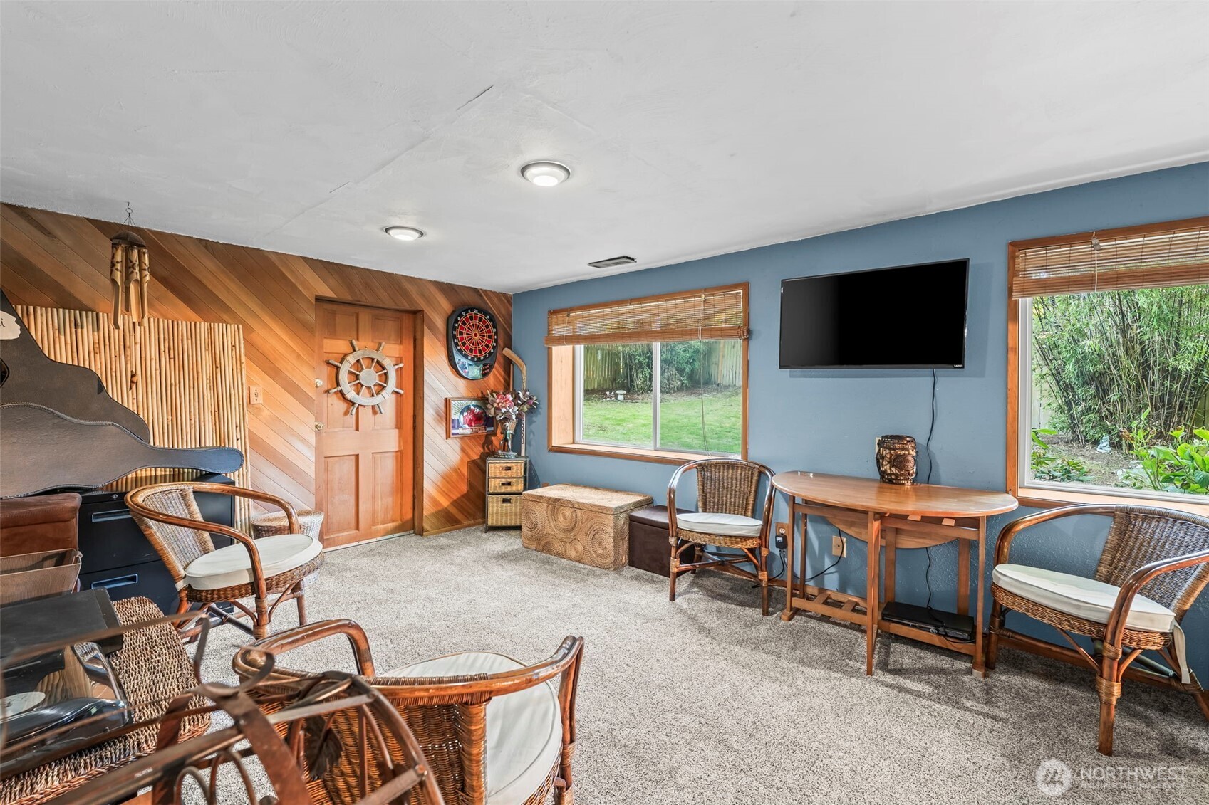 8204 42nd Street W