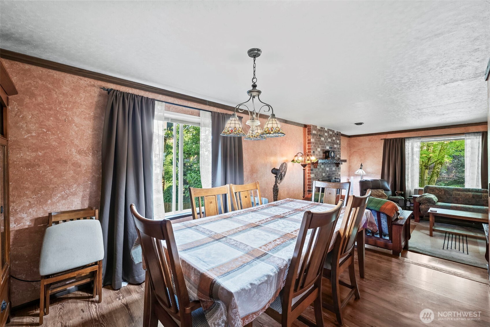 8204 42nd Street W