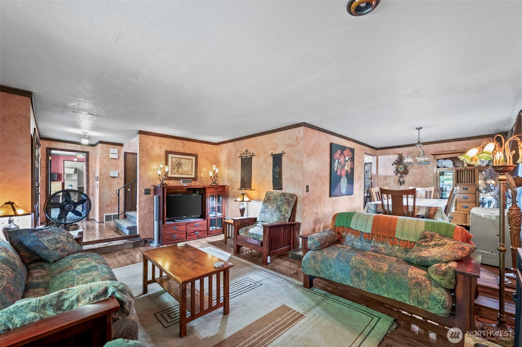8204 42nd Street W