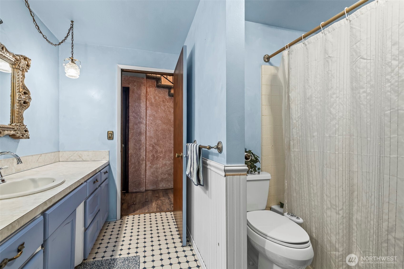 8204 42nd Street W