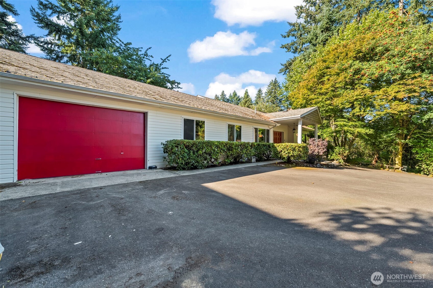8204 42nd Street W