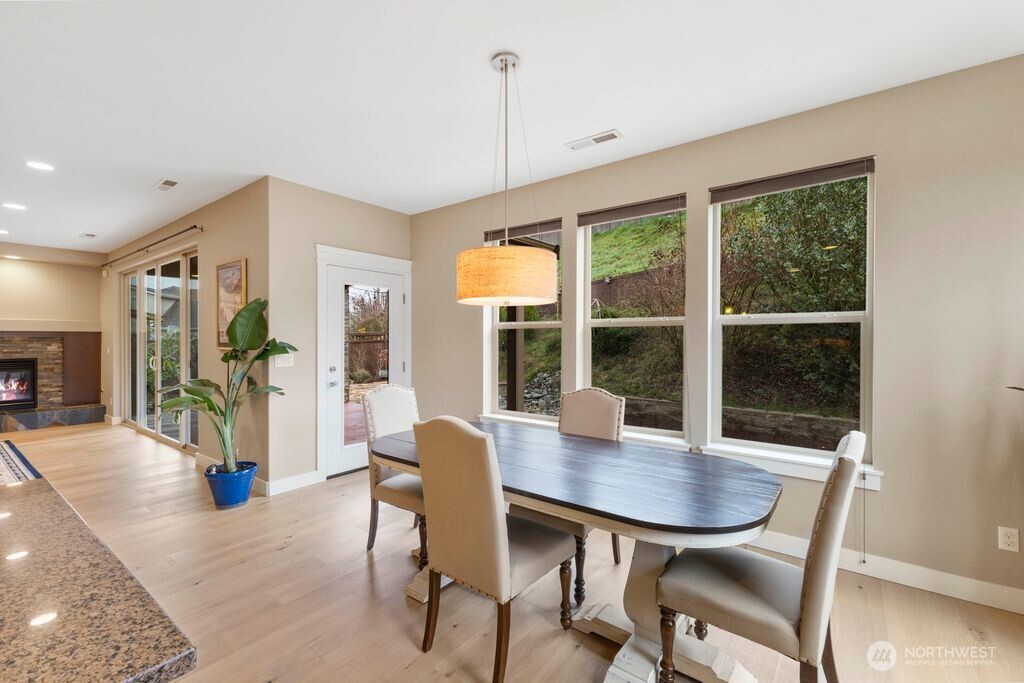 8103 172nd Ave. E