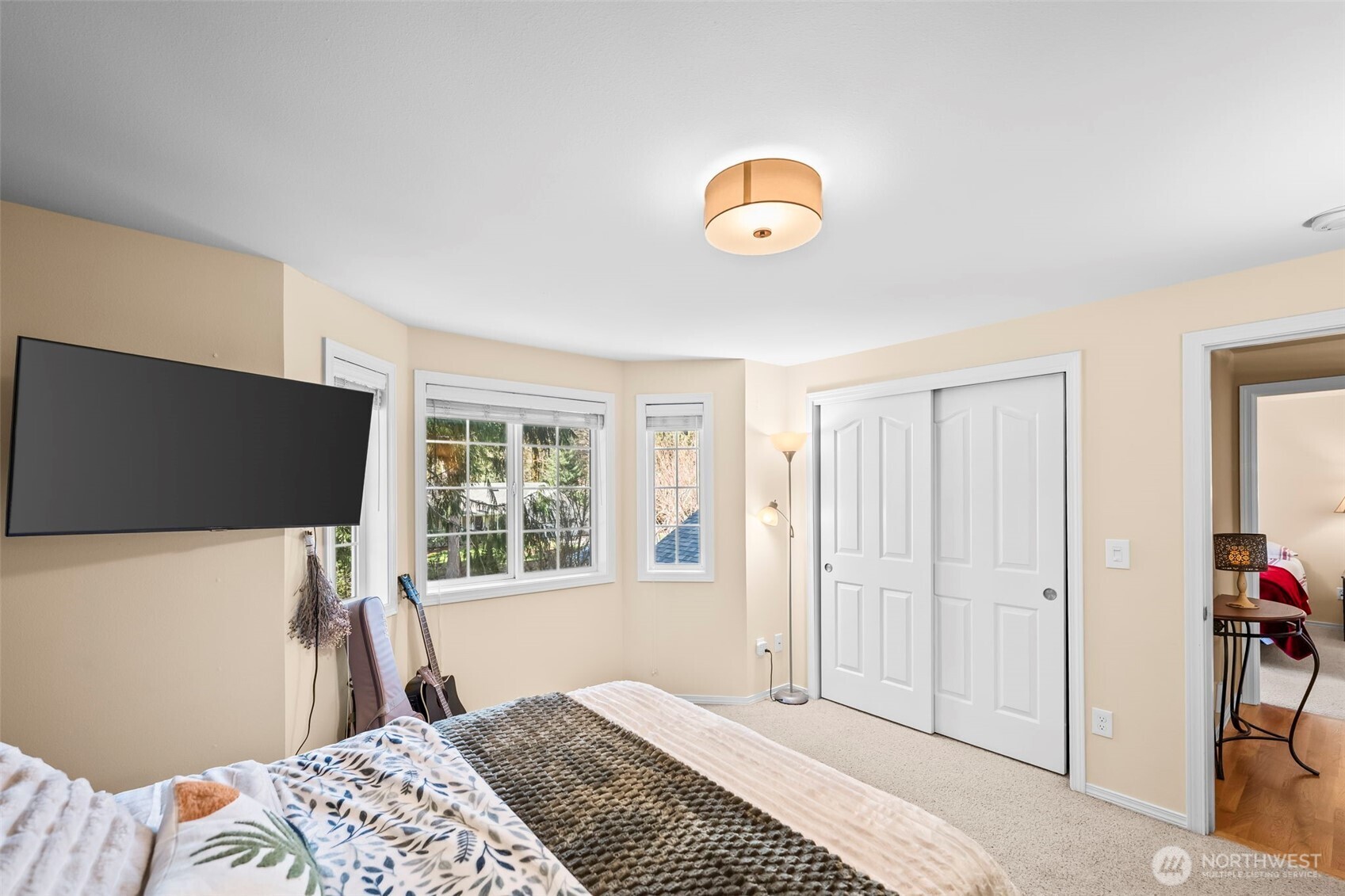 2016 Golden Maples Court NW