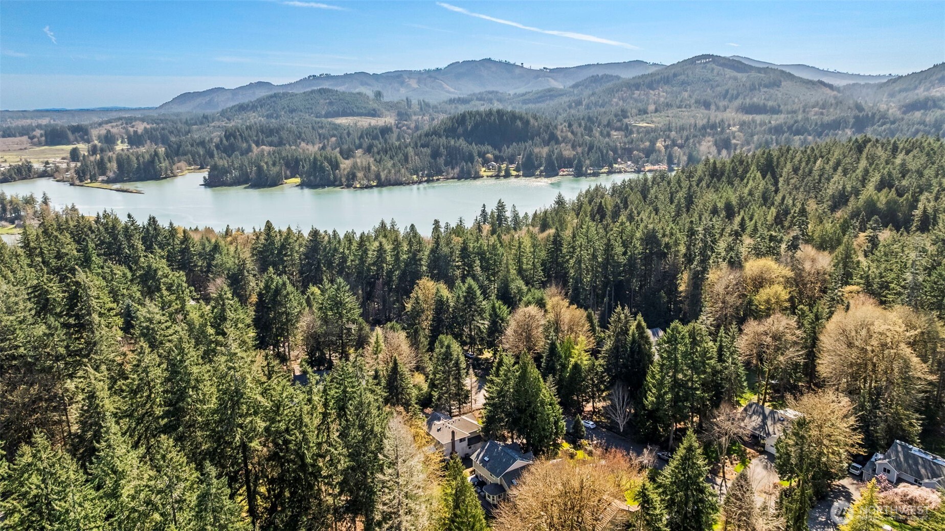 2016 Golden Maples Court NW