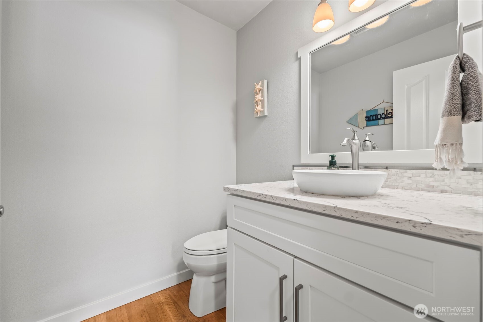 2016 Golden Maples Court NW