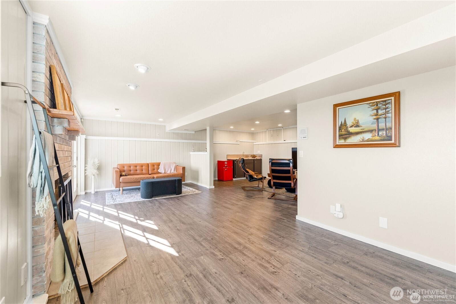 18110 85th Street E