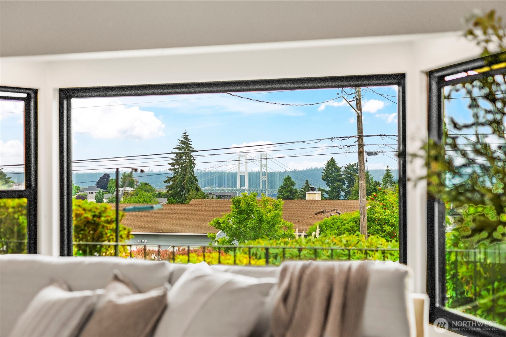1871 N Skyline Drive