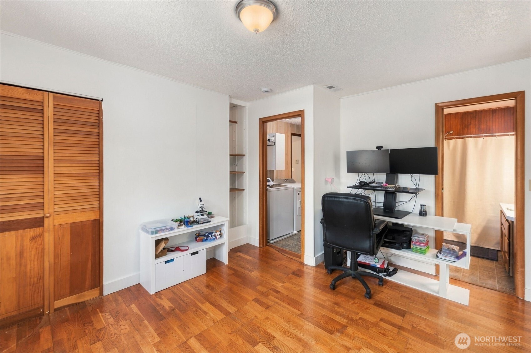 9001 E E Street