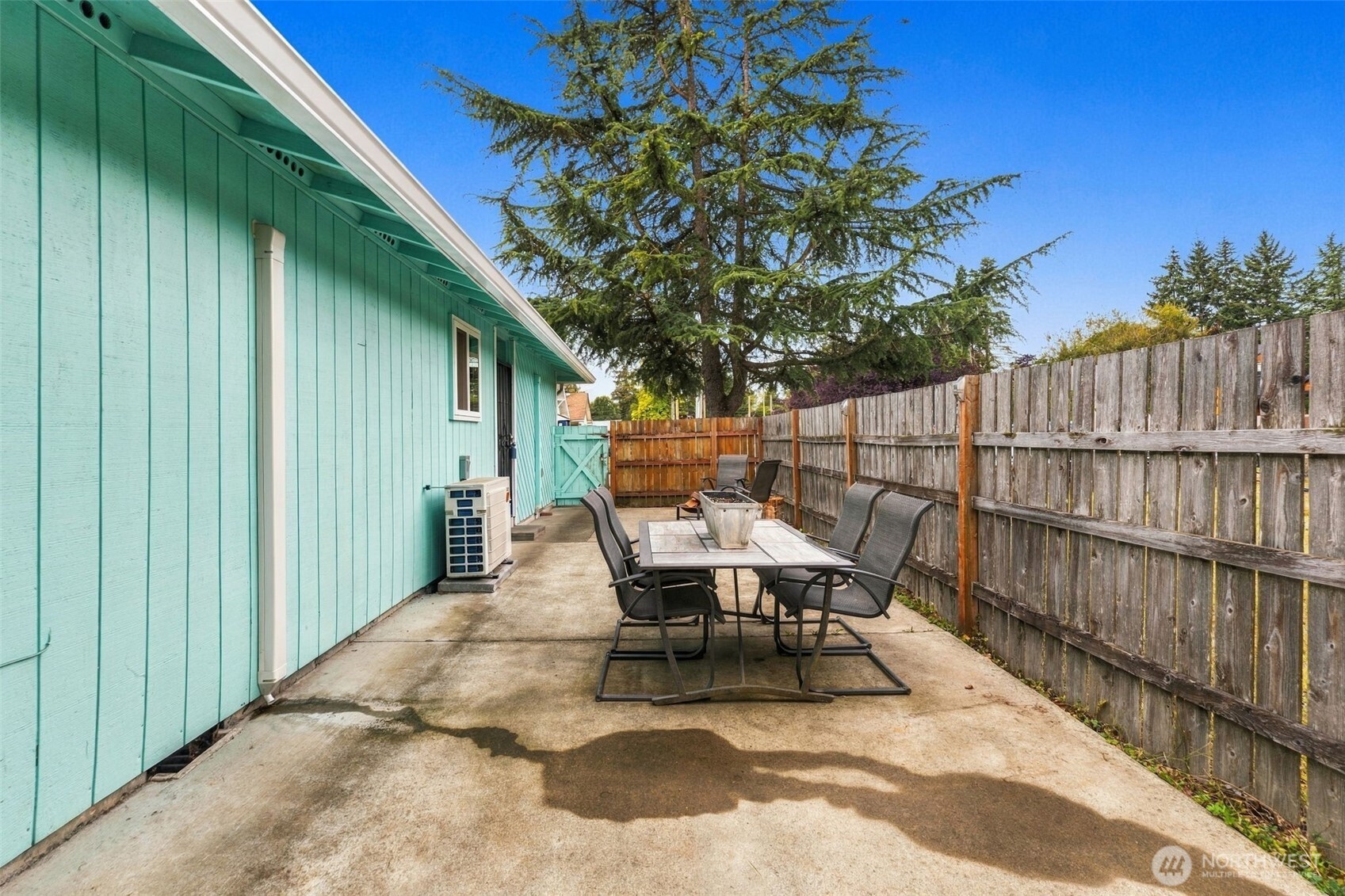 9001 E E Street