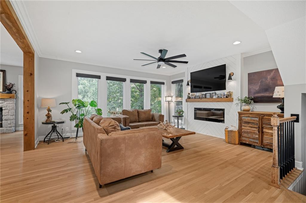 16102 Overbrook Lane