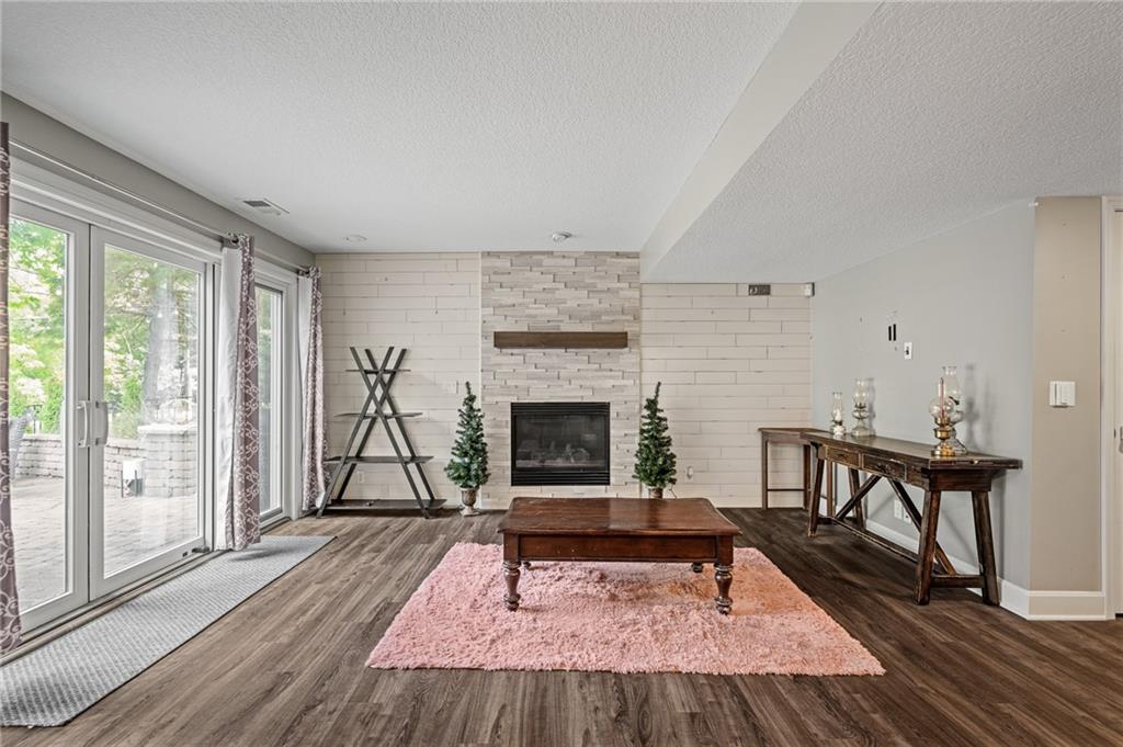 16102 Overbrook Lane