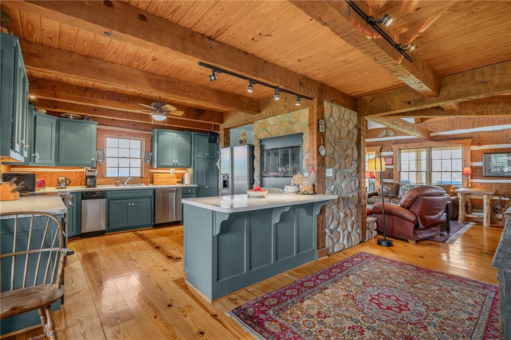32921 S Ridgeview Farm Road