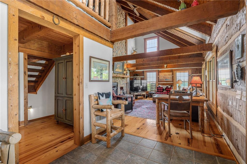 32921 S Ridgeview Farm Road
