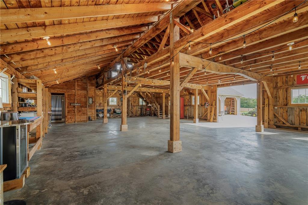 32921 S Ridgeview Farm Road