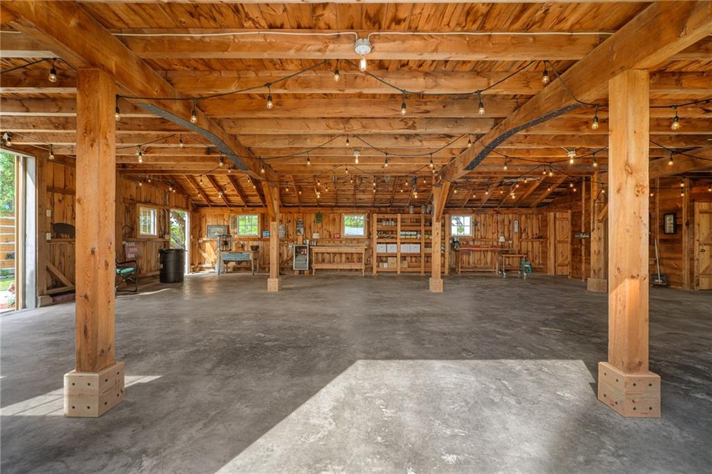 32921 S Ridgeview Farm Road