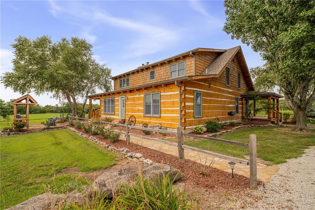 32921 S Ridgeview Farm Road