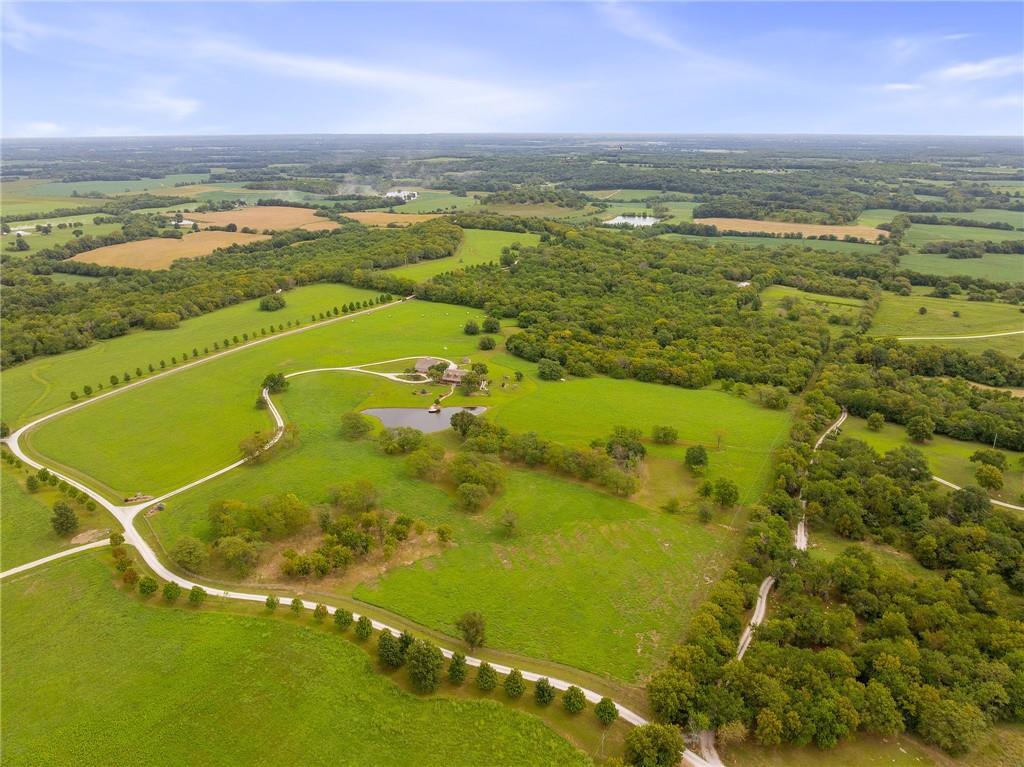 32921 S Ridgeview Farm Road