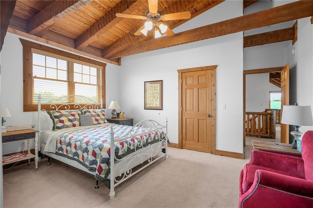 32921 S Ridgeview Farm Road