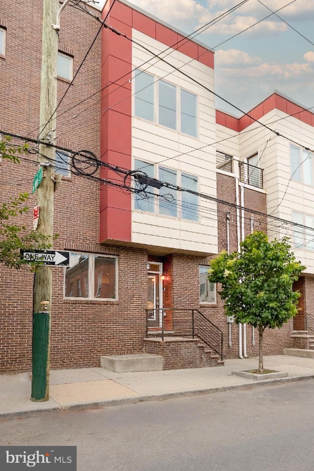 1834 N HANCOCK STREET