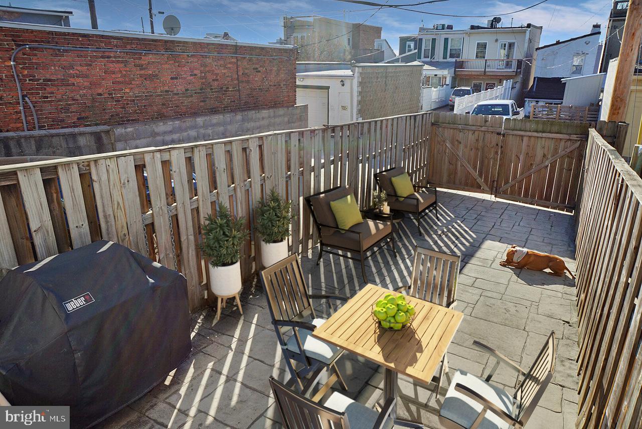 1714 Byrd St