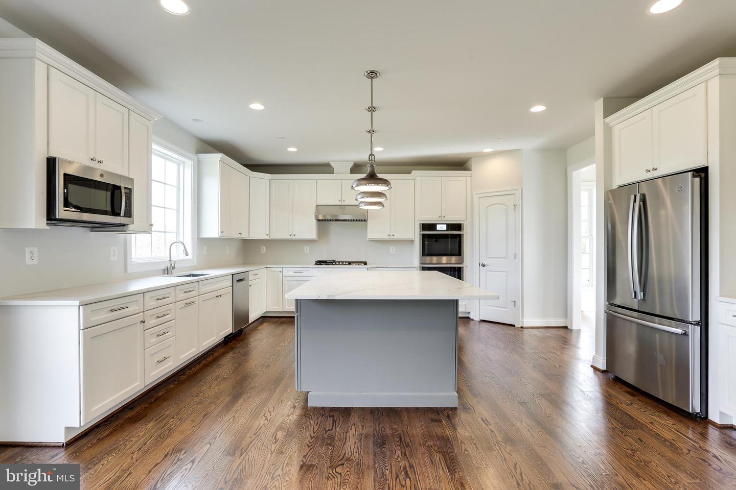14630 Old Hanover #Rainier