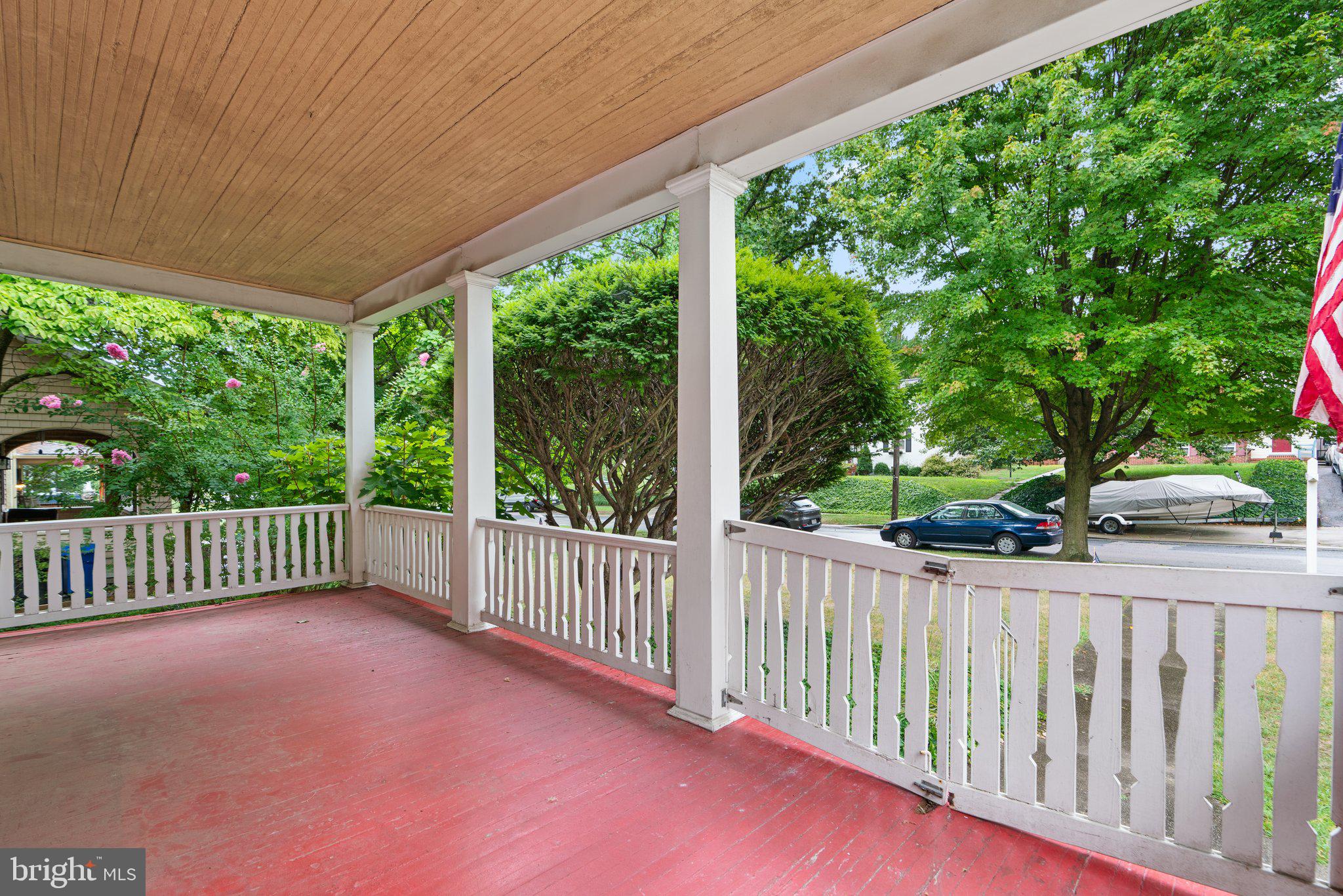11 Overbrook Rd