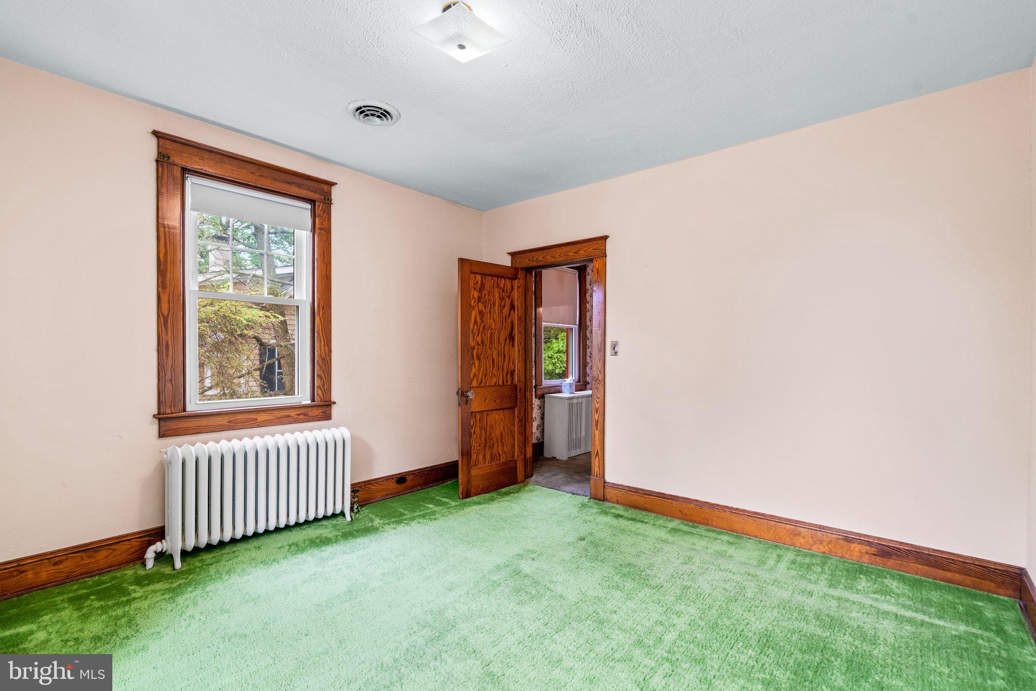 11 Overbrook Rd