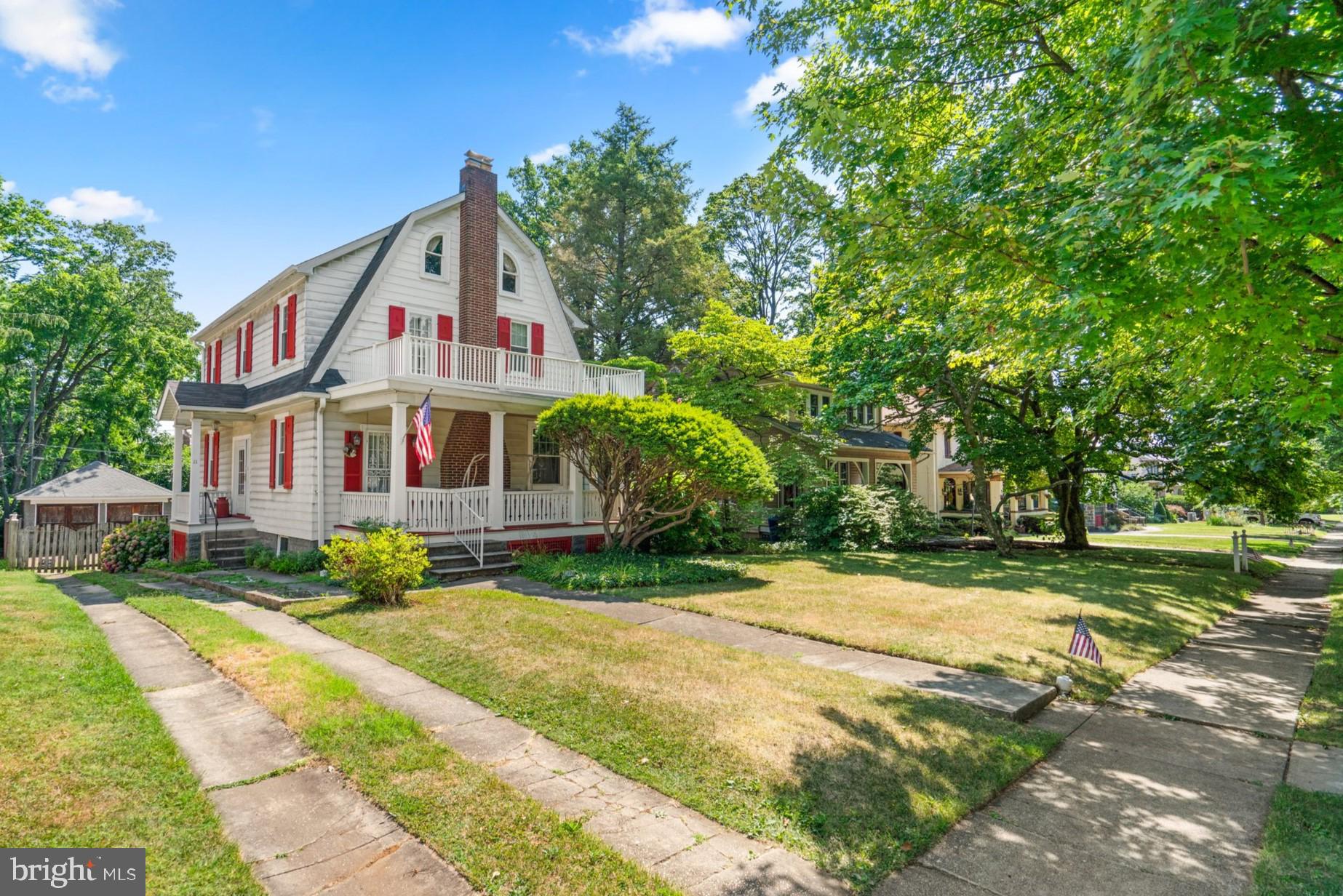 11 Overbrook Rd