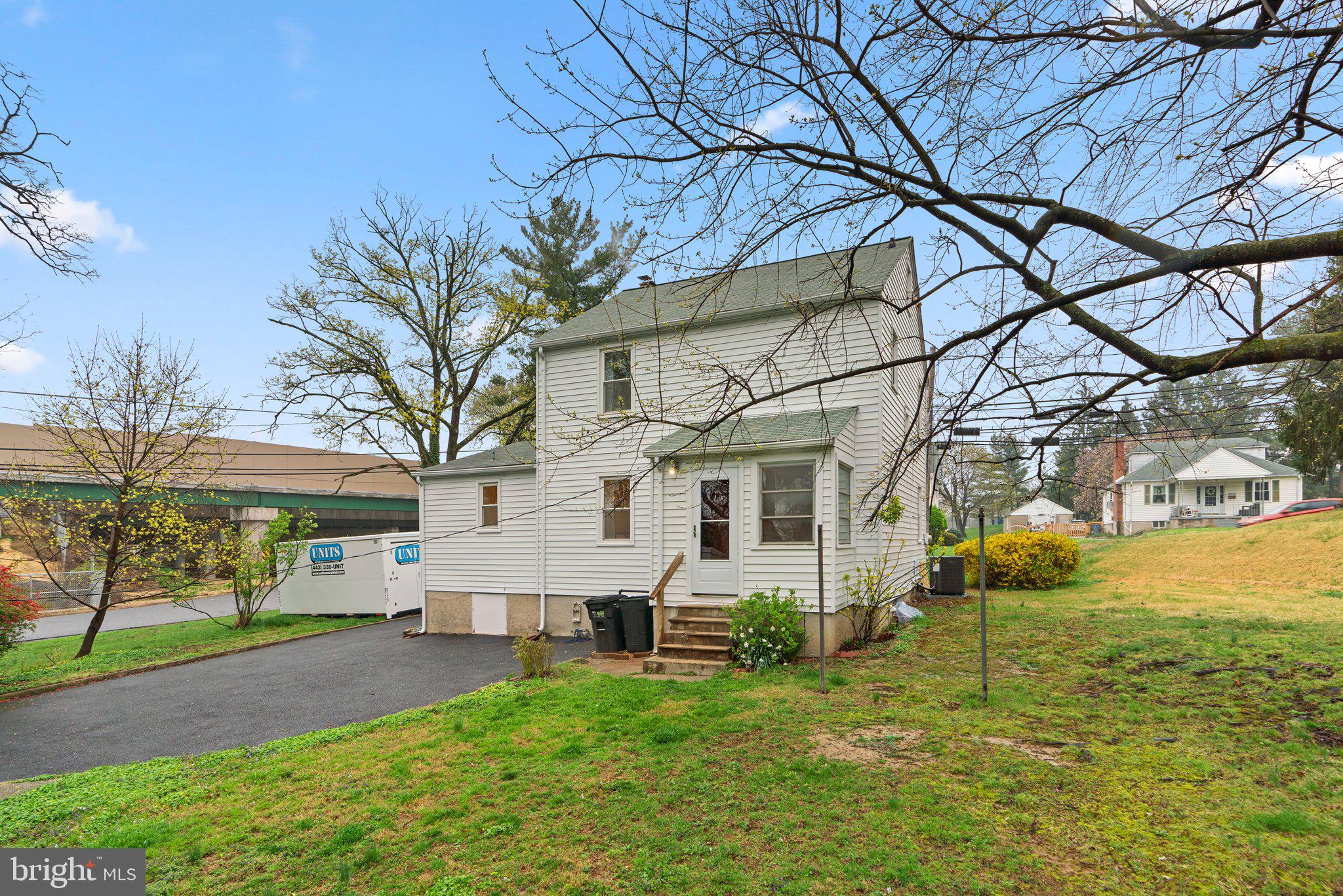 612 Ingleside Ave