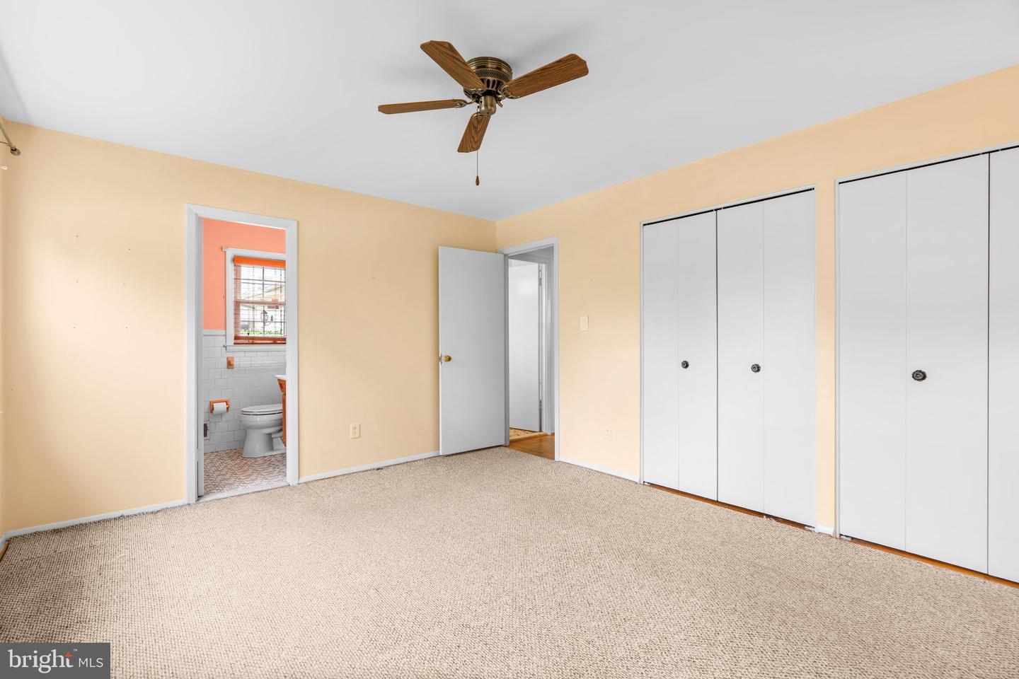 307 Bond Ave