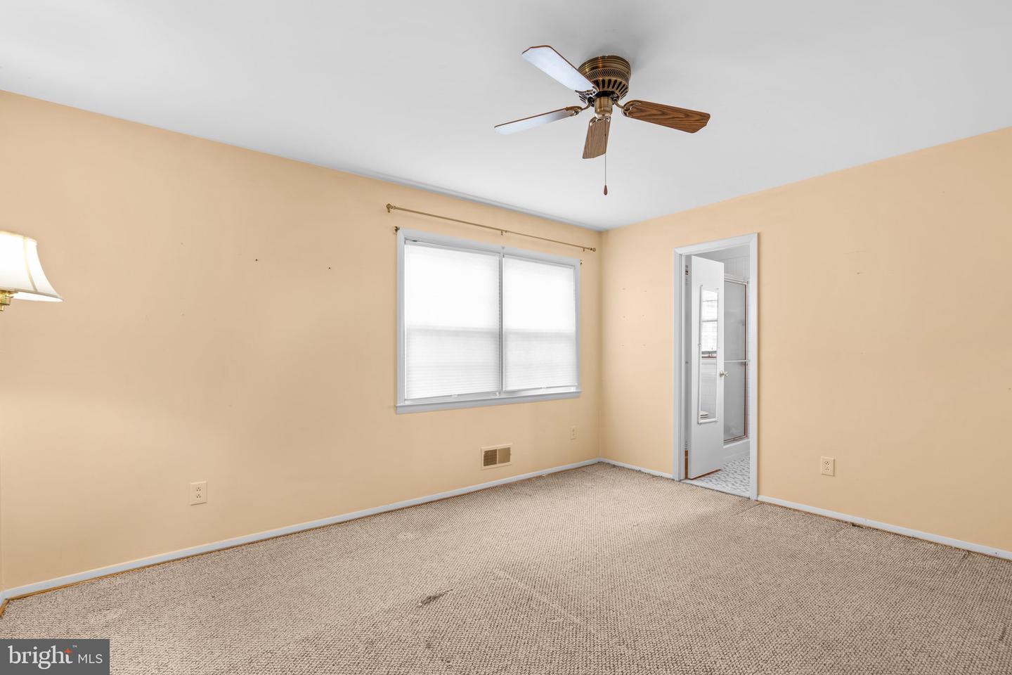 307 Bond Ave