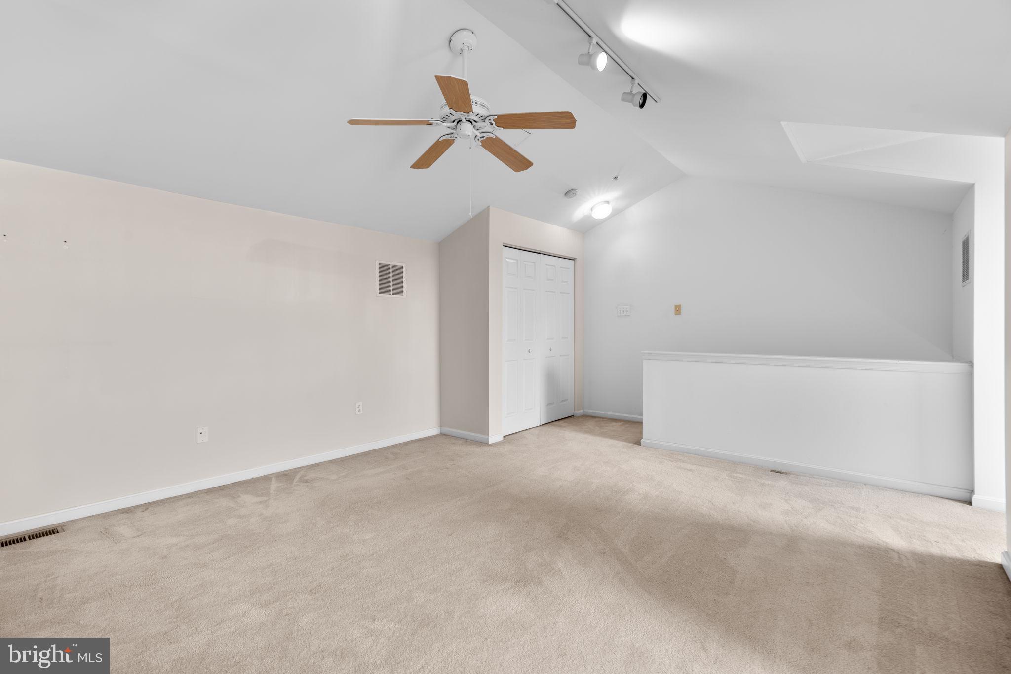 9905 BON HAVEN LANE
