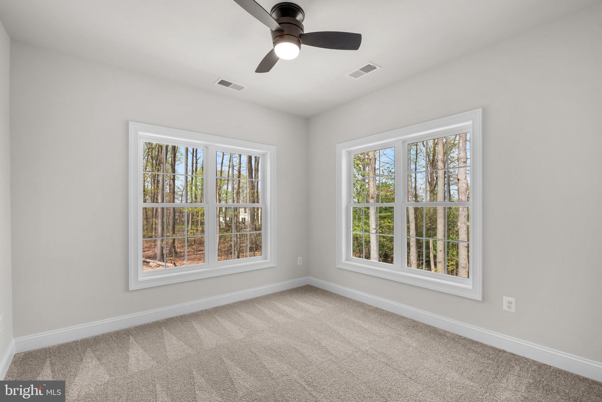 127 NOB HILL PARK DRIVE BENTON II