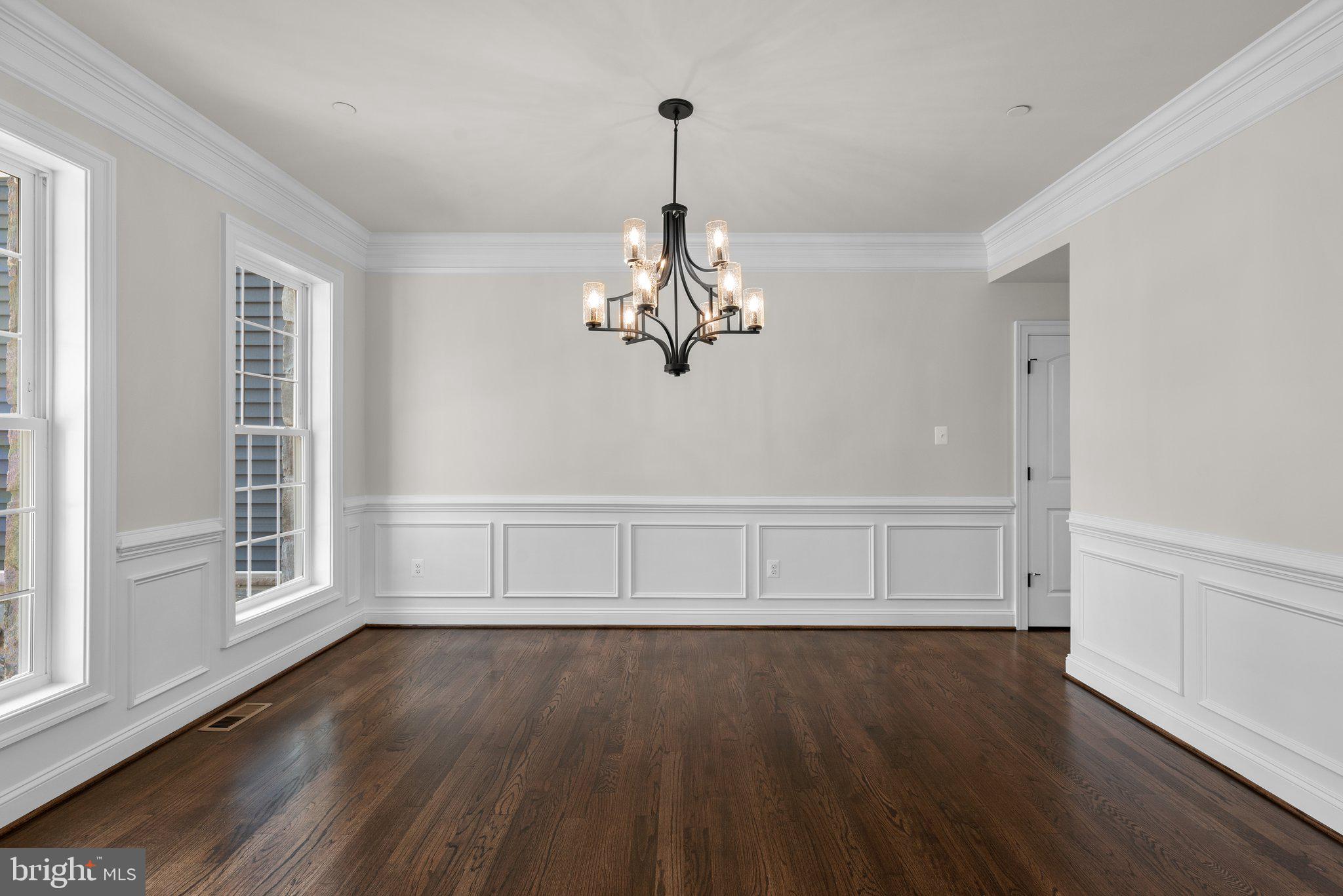 127 NOB HILL PARK DRIVE BENTON II