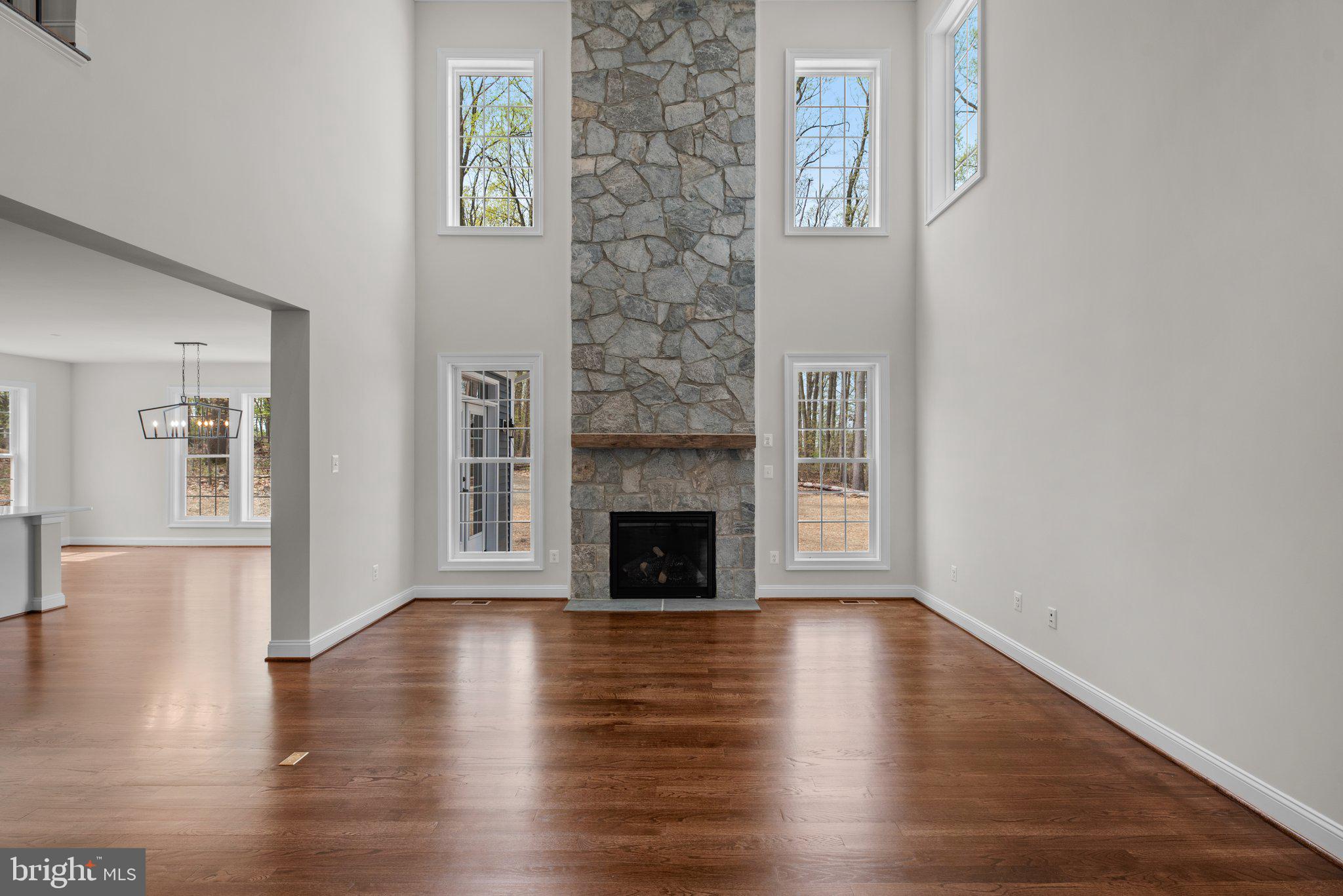 127 NOB HILL PARK DRIVE BENTON II