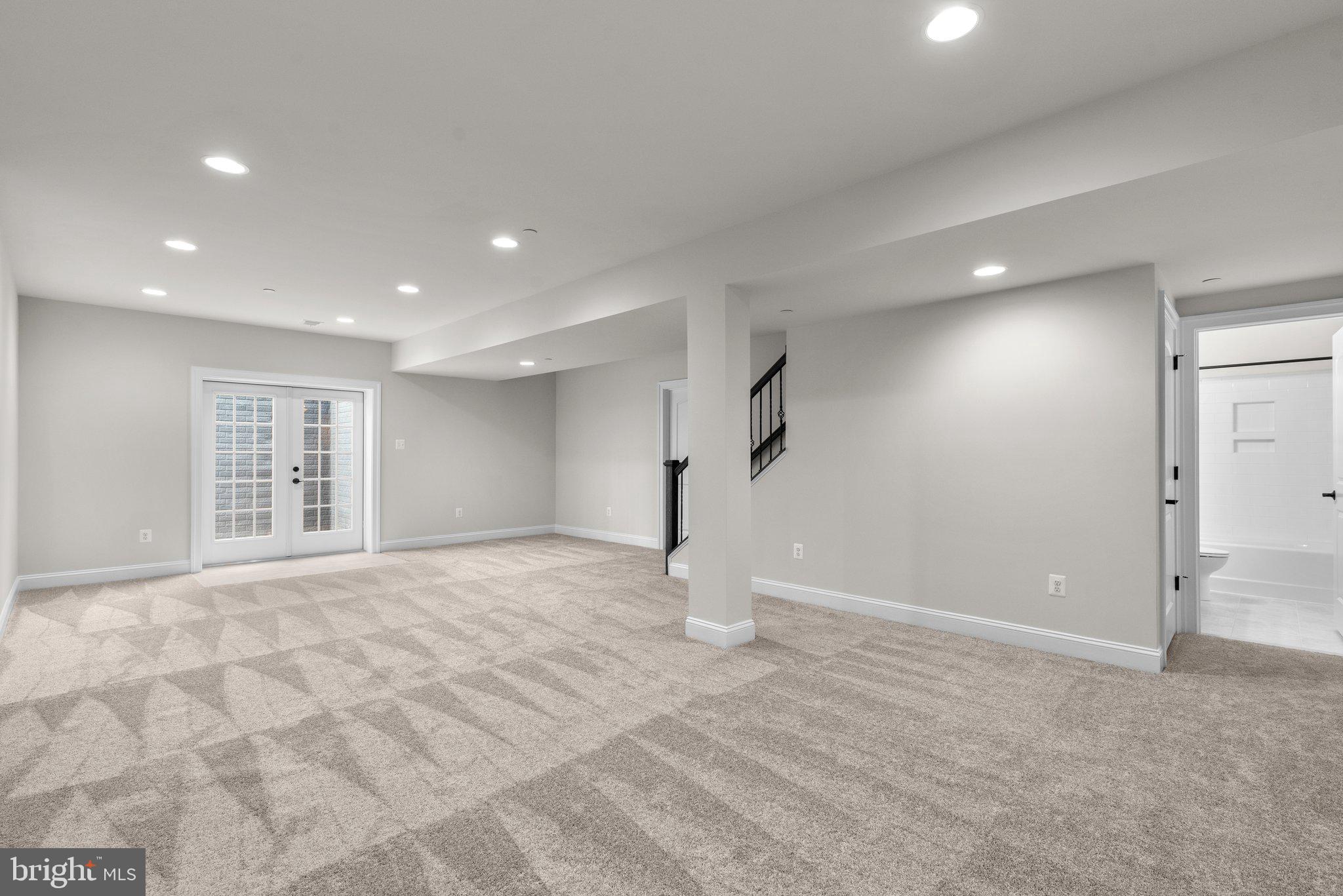 127 NOB HILL PARK DRIVE BENTON II